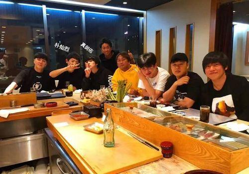 内部人员爆料娱乐圈,揭秘明星背后的真实故事 第1张 内部人员爆料娱乐圈,揭秘明星背后的真实故事 第1张